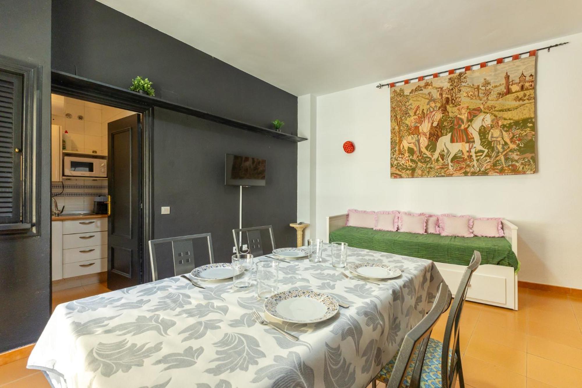 Conde Center Premium Suites, Free Parking Sevilla Exteriör bild
