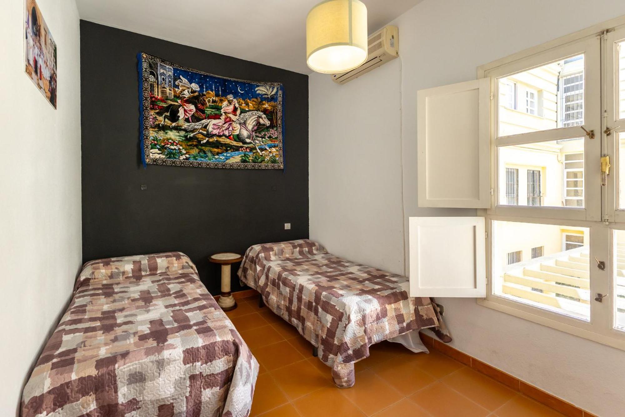 Conde Center Premium Suites, Free Parking Sevilla Exteriör bild